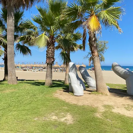 Stylish With Panoramic Sea View Fuengirola