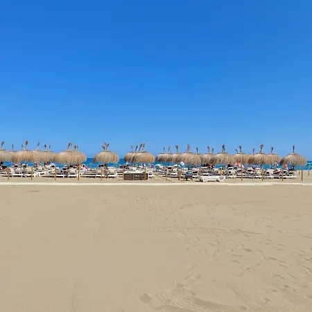 Stylish With Panoramic Sea View Апартаменты